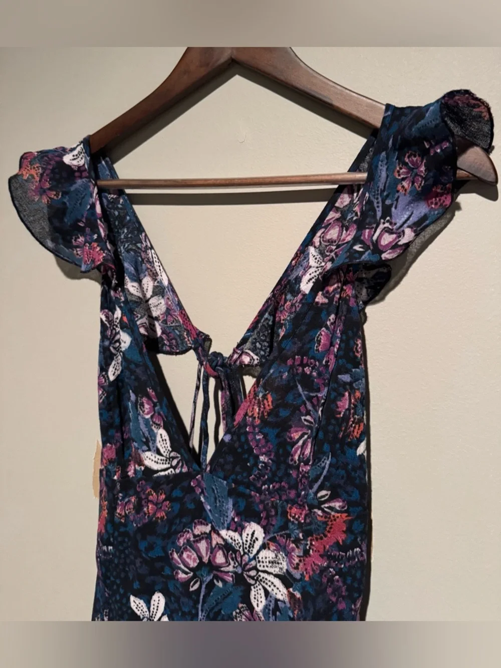 Free People Josie Floral Deep V Neck Minidress Ruffle Sleeves Size S - Picture 3 of 10